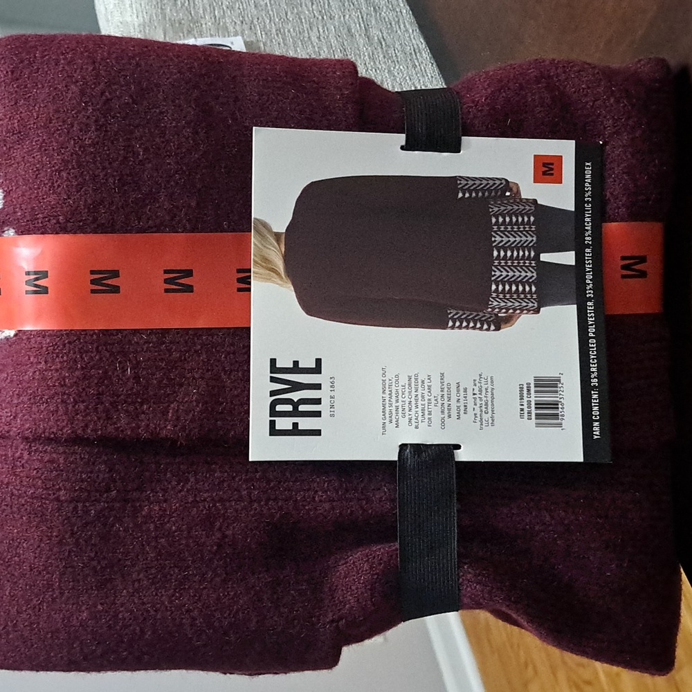 FRYE Women's Cardigan - Deep Red with Pattern Size Medium New - Picture 3 of 4